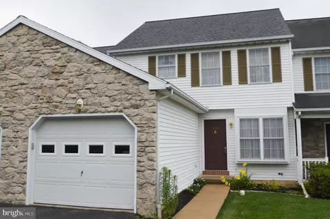 479 Meadowlark Ln, Manheim, PA 17545