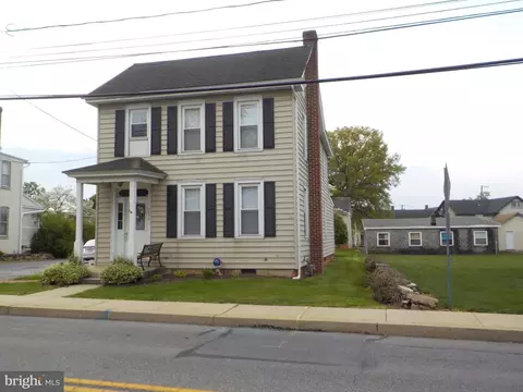 2050 State St, East Petersburg, PA 17520