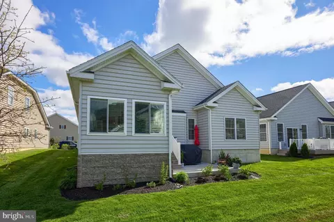 453 Settlers Dr, Lititz, PA 17543 photo 6