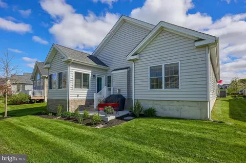 453 Settlers Dr, Lititz, PA 17543 photo 9