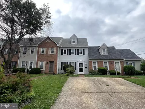 420 Cardinal Rd, Lititz, PA 17543