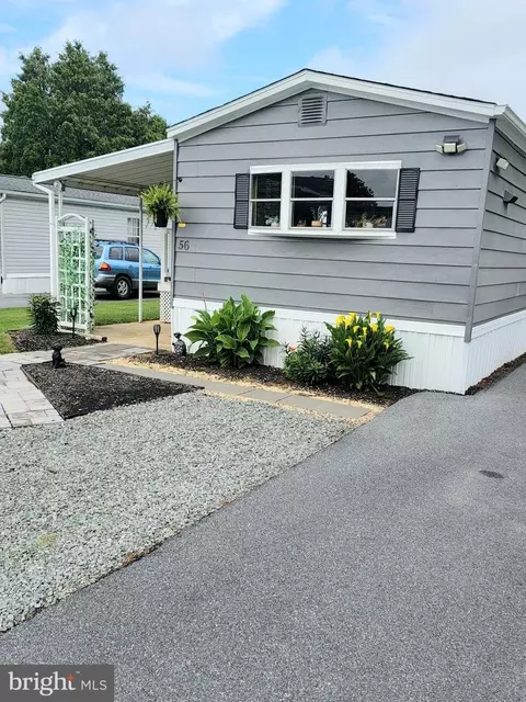 56 Lobin Rd, East Earl, PA 17519