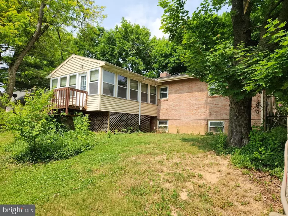  5029 Martin Dr, East Petersburg, PA 17520 photo 5