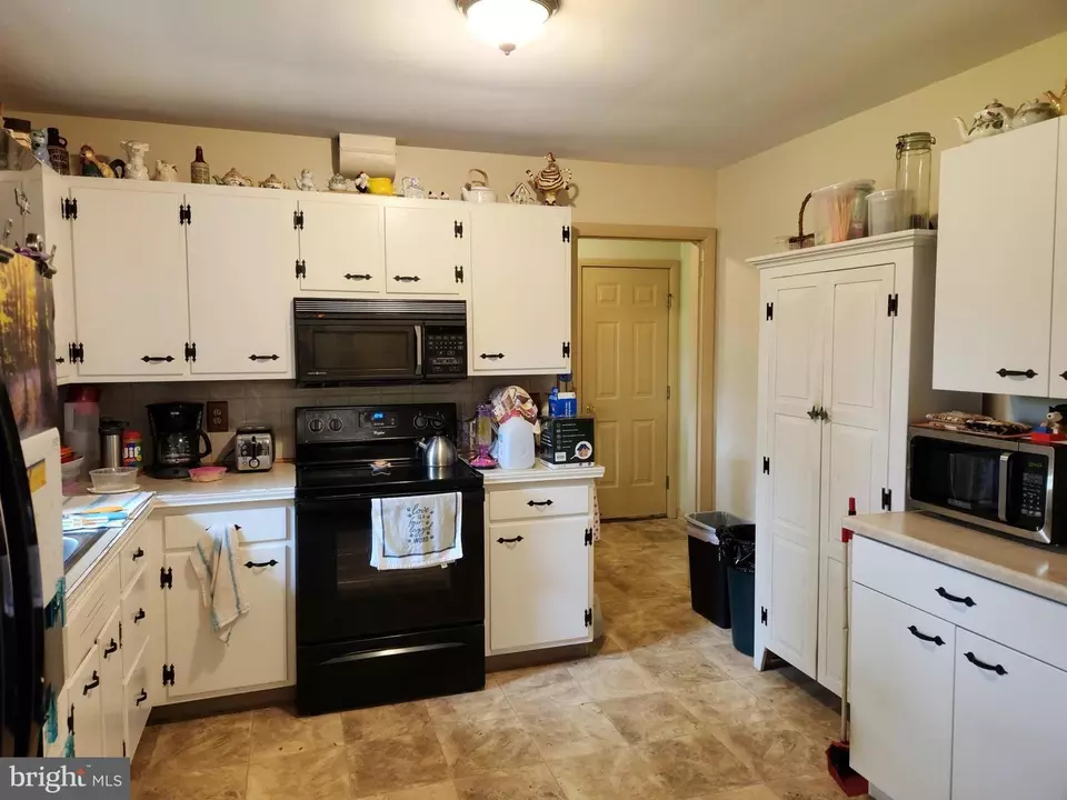  5029 Martin Dr, East Petersburg, PA 17520 photo 30