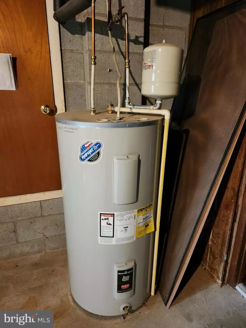  5029 Martin Dr, East Petersburg, PA 17520 photo 14