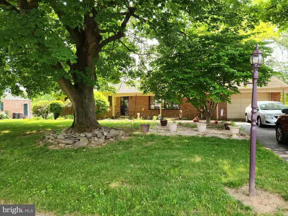  5029 Martin Dr, East Petersburg, PA 17520 photo 10