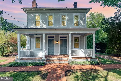 435 N Prince St, Millersville, PA 17551