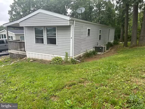 3 Mountain Top Ln, Narvon, PA 17555