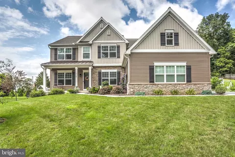 115 Peregrine Pl, Denver, PA 17517