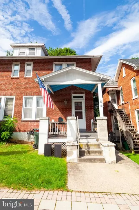 325 E Main St, Ephrata, PA 17522