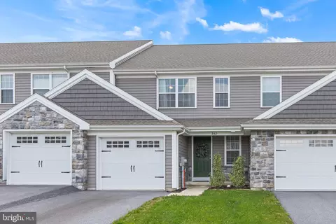 342 Cedar Holw, Manheim, PA 17545