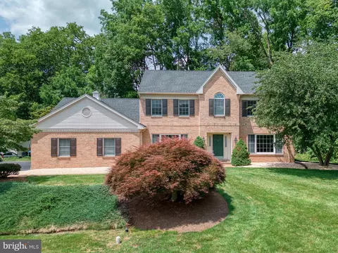 2620 Valley View Dr, Lancaster, PA 17601