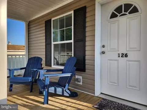 126 E Libhart Aly, Elizabethtown, PA 17022