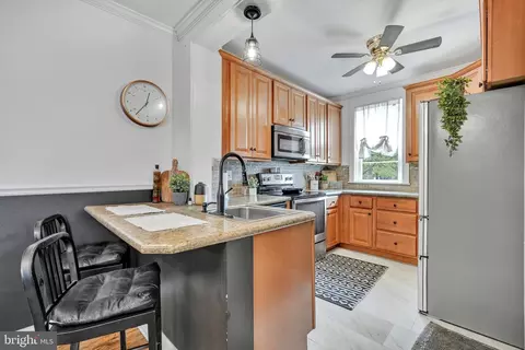 122 E Lincoln Ave, Lititz, PA 17543 photo 13