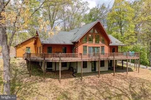 340 Forest Rd, Denver, PA 17517