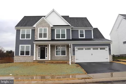 1107 Whitemarsh Dr #41, Lancaster, PA 17601