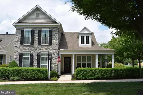 310 Old Post Ln, Strasburg, PA 17579