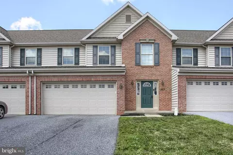 523 Huntington Dr, Mountville, PA 17554