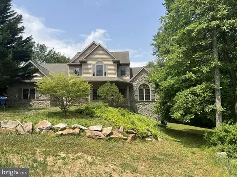 156 Laurel Dr, Quarryville, PA 17566