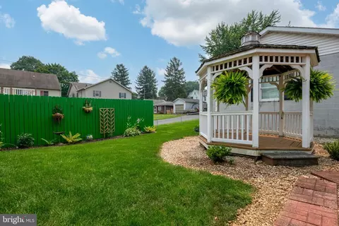114 Leaman St, Lititz, PA 17543 photo 36