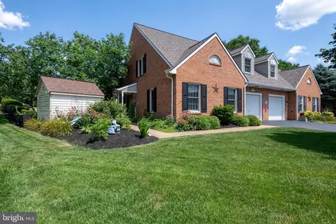 306 Pennridge Ave, Mountville, PA 17554