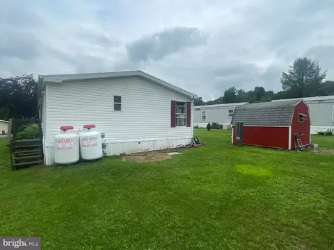 43 Christy Ln, Lititz, PA 17543 photo 5