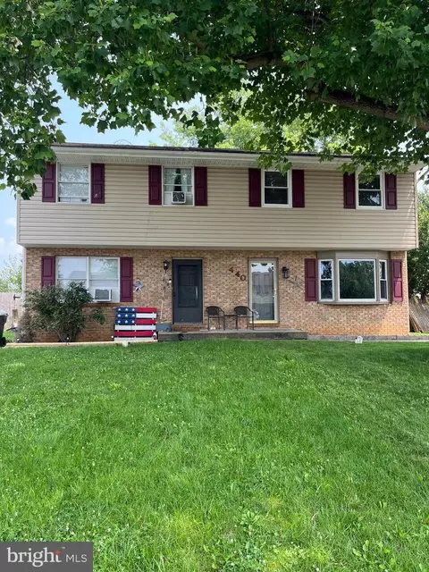 440 S Plum St, Mount Joy, PA 17552