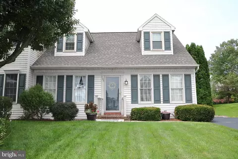 706 Radio Rd, Elizabethtown, PA 17022