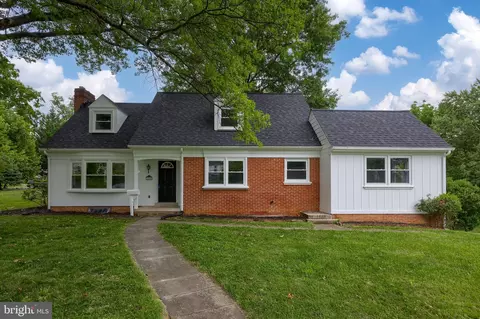 1585 Wheatland Ave, Lancaster, PA 17603
