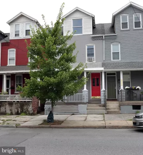 719 N Queen St, Lancaster, PA 17603