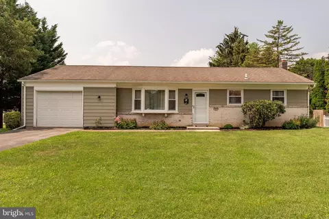 63 Vista Dr, Marietta, PA 17547