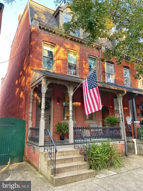 705 N Shippen St, Lancaster, PA 17602