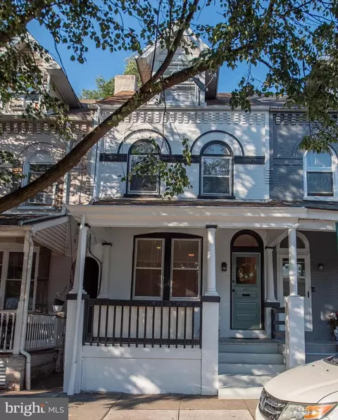 461 E Strawberry St, Lancaster, PA 17602