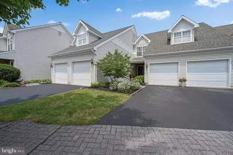 1045 Kent Gdn, Lititz, PA 17543