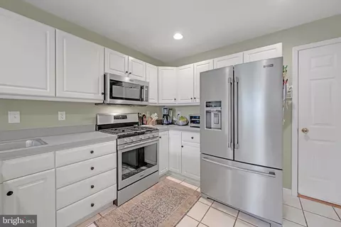 1045 Kent Gdn, Lititz, PA 17543 photo 11