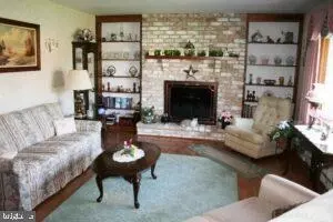 804 Sue Dr, Lititz, PA 17543 photo 9