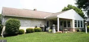804 Sue Dr, Lititz, PA 17543 photo 5