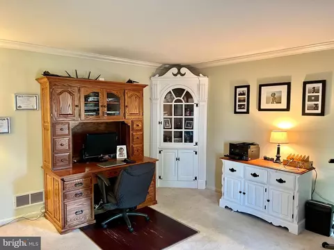 1 Lantern Cir, Lititz, PA 17543 photo 9