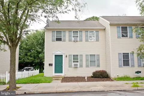 260 S 4th St, Columbia, PA 17512