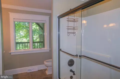 137 E Woods Dr, Lititz, PA 17543 photo 79
