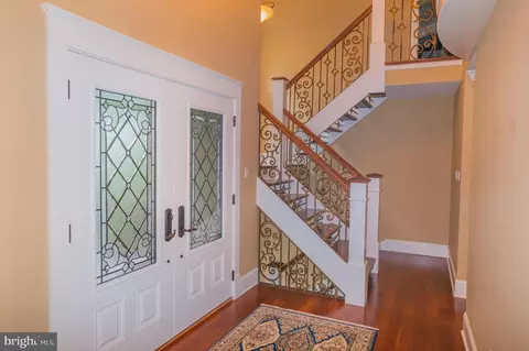137 E Woods Dr, Lititz, PA 17543 photo 10