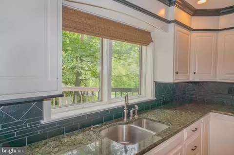 137 E Woods Dr, Lititz, PA 17543 photo 36