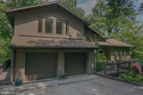137 E Woods Dr, Lititz, PA 17543 photo 92