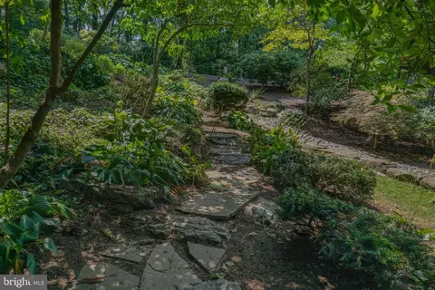 137 E Woods Dr, Lititz, PA 17543 photo 108