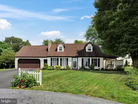 1238 Shetland Cir, East Earl, PA 17519
