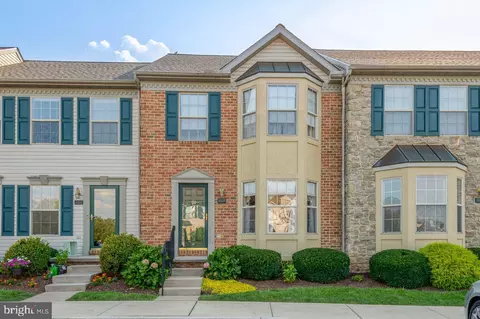 406 Cobblestone Ln, Lancaster, PA 17601