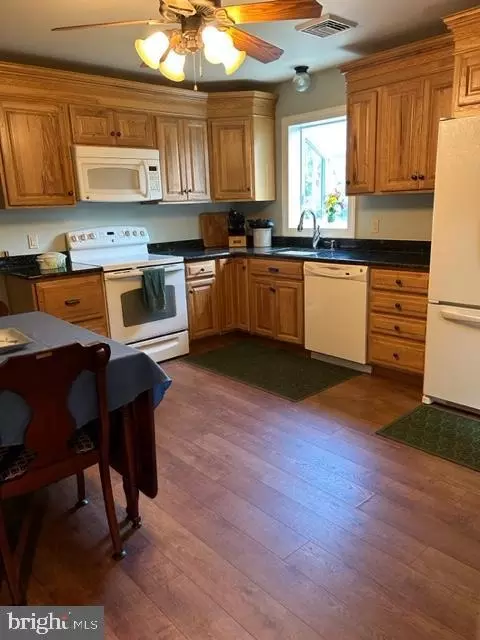 72 Loop Rd E, Pequea, PA 17565 photo 17