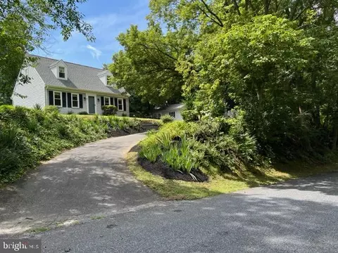 72 Loop Rd E, Pequea, PA 17565 photo 2