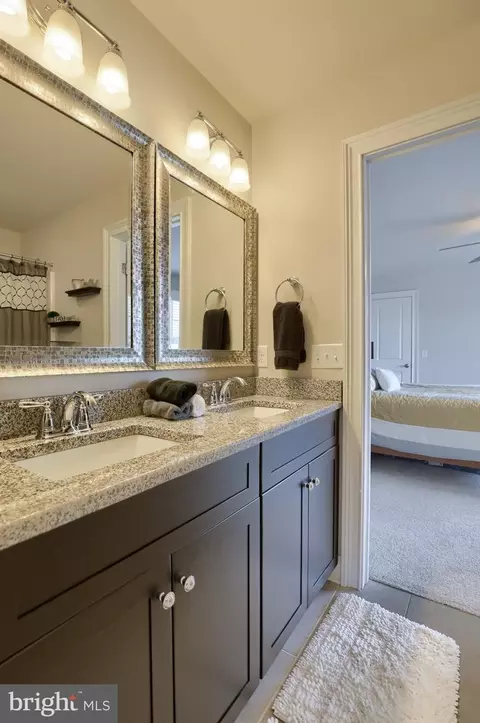 678 Warminster, Lititz, PA 17543 photo 55