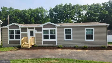 3766 Marietta Ave, Columbia, PA 17512